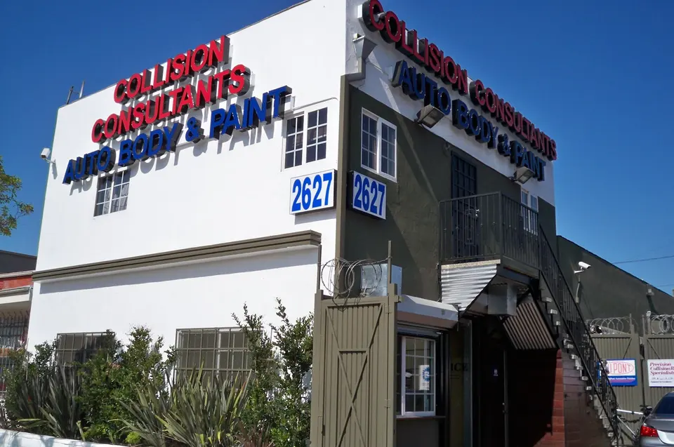 Collision Consultants Auto Body & Paint building at 2627 La Cienega Ave