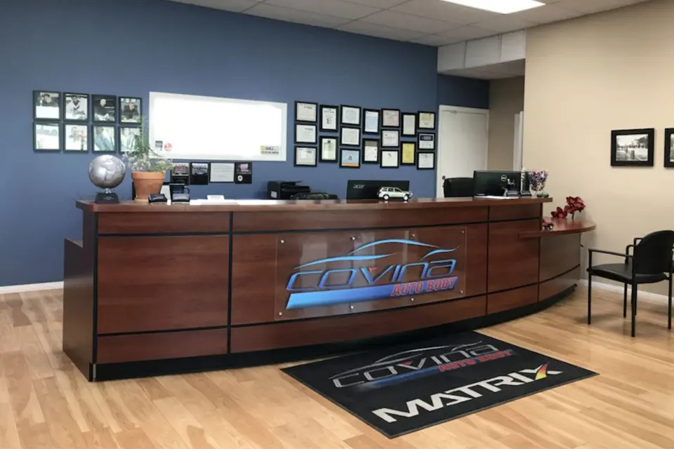 Front desk in the Covina Auto Body lobby